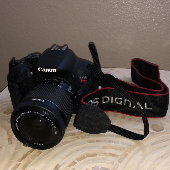 Canon EOS Rebel T5I - Picture 3 of 4